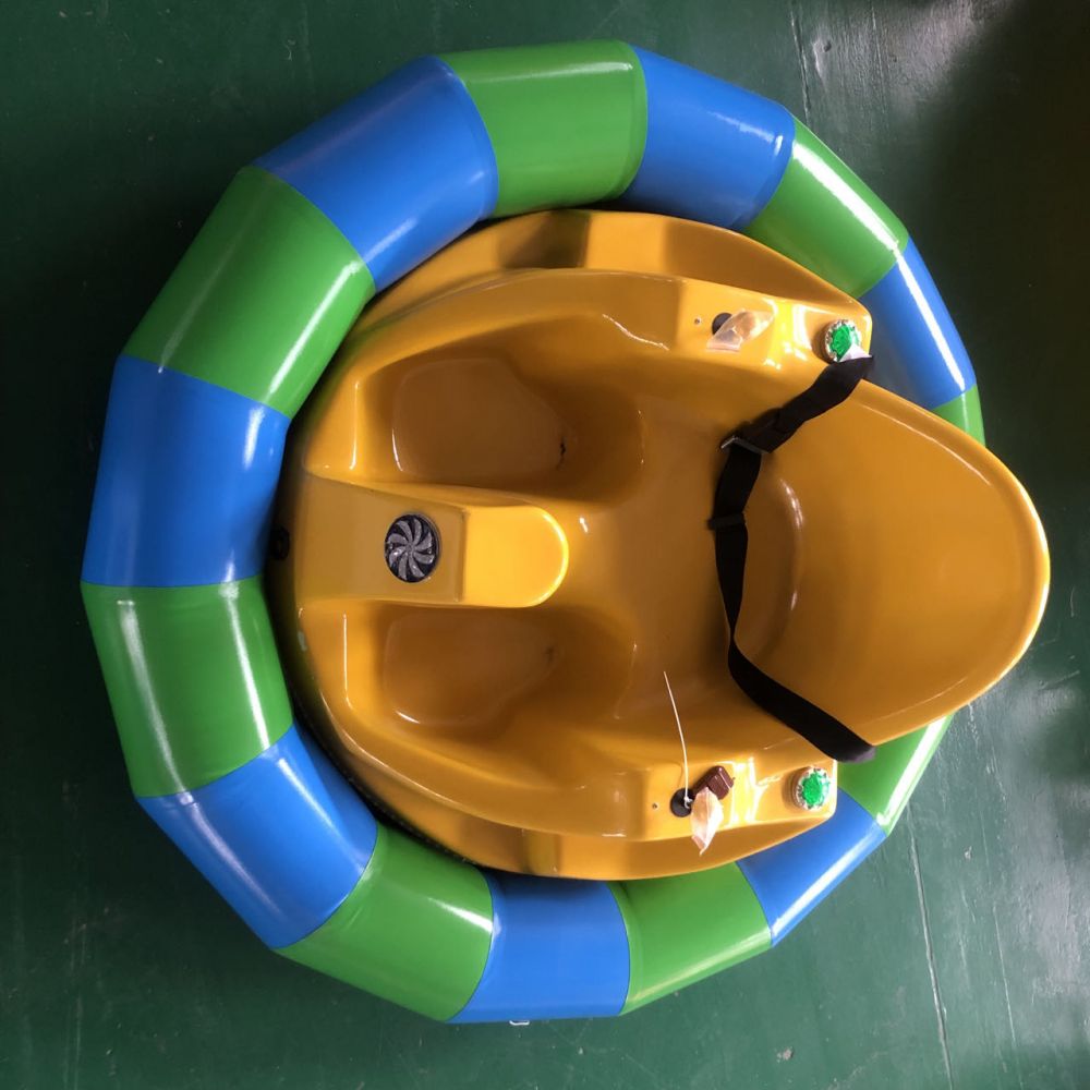 Voiture tamponneuse OVNI QQUF-10002